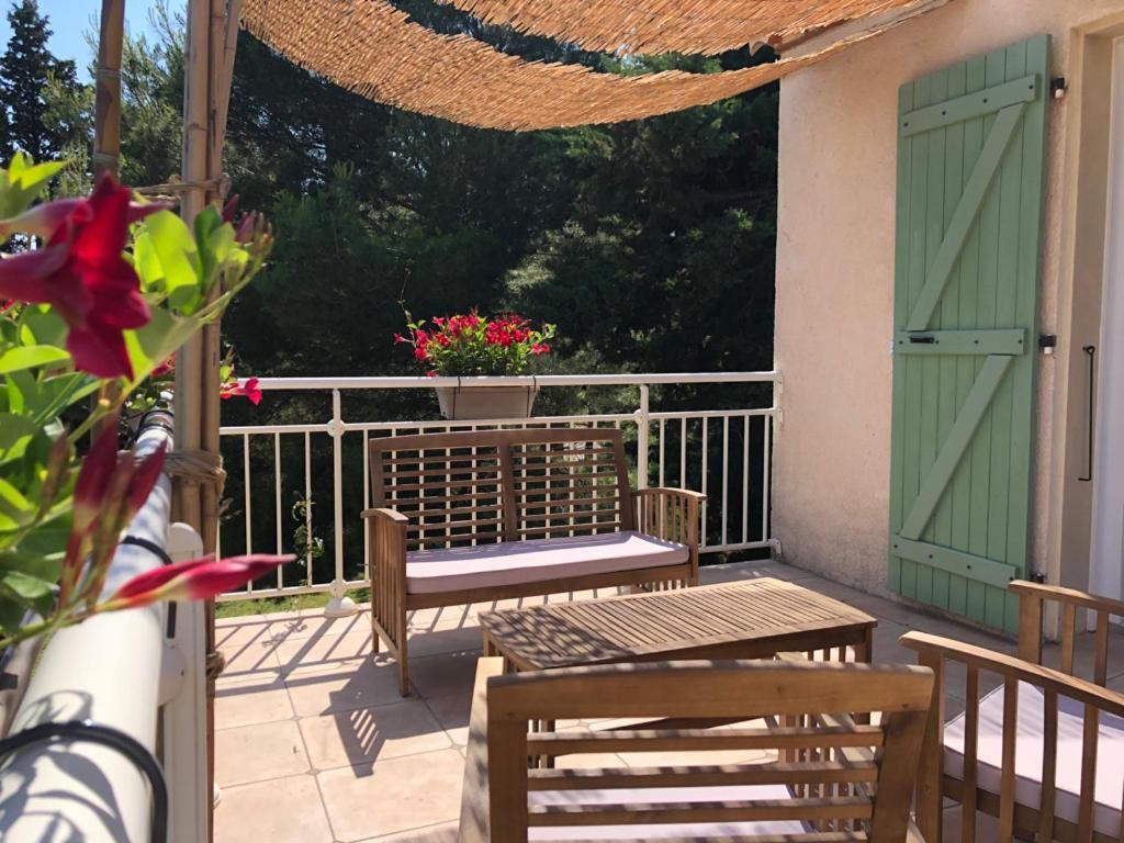 Le Nid Des Corbieres Bed & Breakfast Bizanet Exterior photo